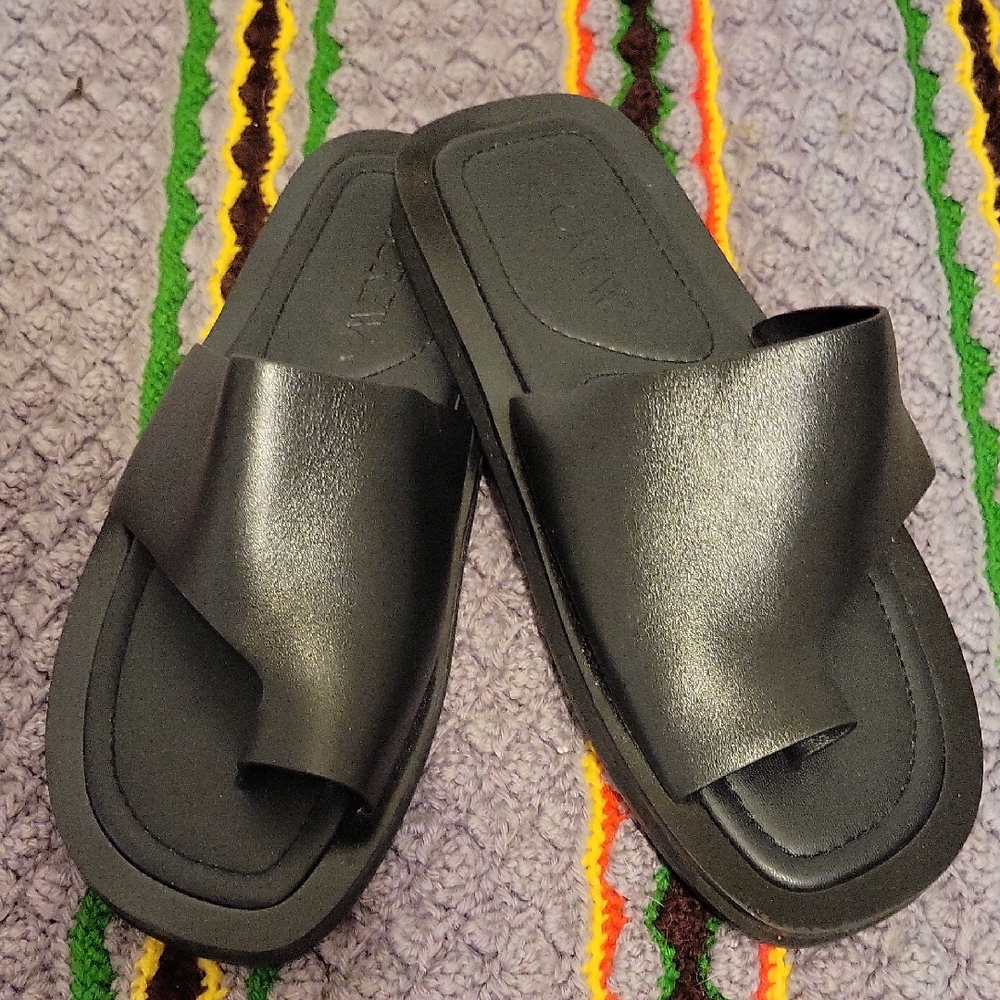 NEW J. CREW Stylish Black Leather Slide Sandals SIZE 9